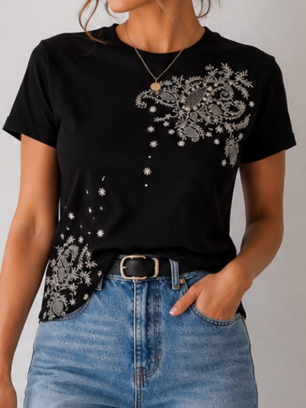 On 12th Black Paisley Embroidered Pearl Sequin T Shirt Top XL NWOT